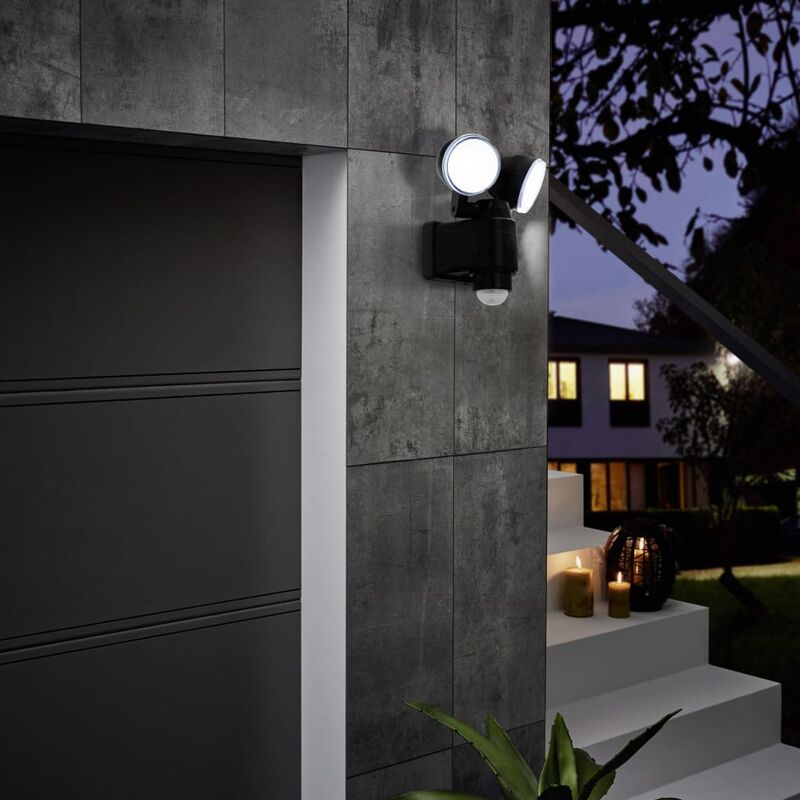 

EGLO Lámpara LED de pared de jardín con sensor Casabas negro 2x3,75 W - Negro