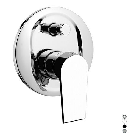 Eingebauter Duschmischer mit Umsteller – Chrom