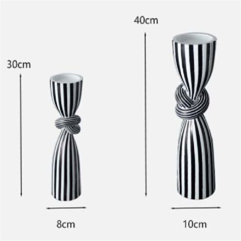 Elegante decorazione da tavolo da pranzo con candelabro a righe bianche e nere