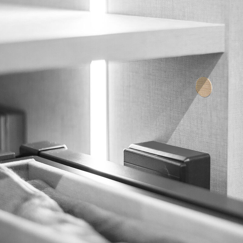 4026315 Lot de 1000 bouchons à vis, adhésifs, diamètre 13mm, Plastique, Blanc - Emuca