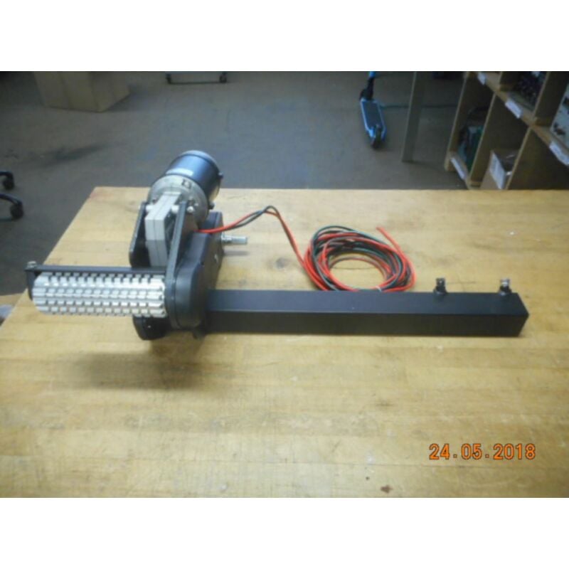 Enduro - Pièce Détachée Em303 : Unité De Moteur -b- Complète