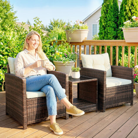 Ensemble bistro en rotin. ensemble de mobilier de jardin 3 pièces comprenant 2 fauteuils. une table en verre à 2 niveaux. des coussins d'assise amovibles. blanc crème