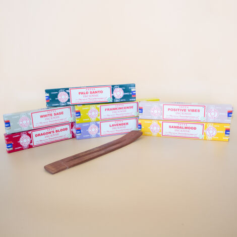 Ensemble de démarrage de bâtons d'encens Satya (7 parfums + porte-encens en bois de manguier)- Vendu par 1
