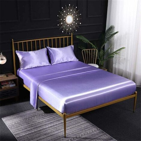 Ensemble de literie quatre pièces en satin de soie, comprenant drap-housse, drap et taies d'oreiller  respirant, doux et confortable  violet clair.