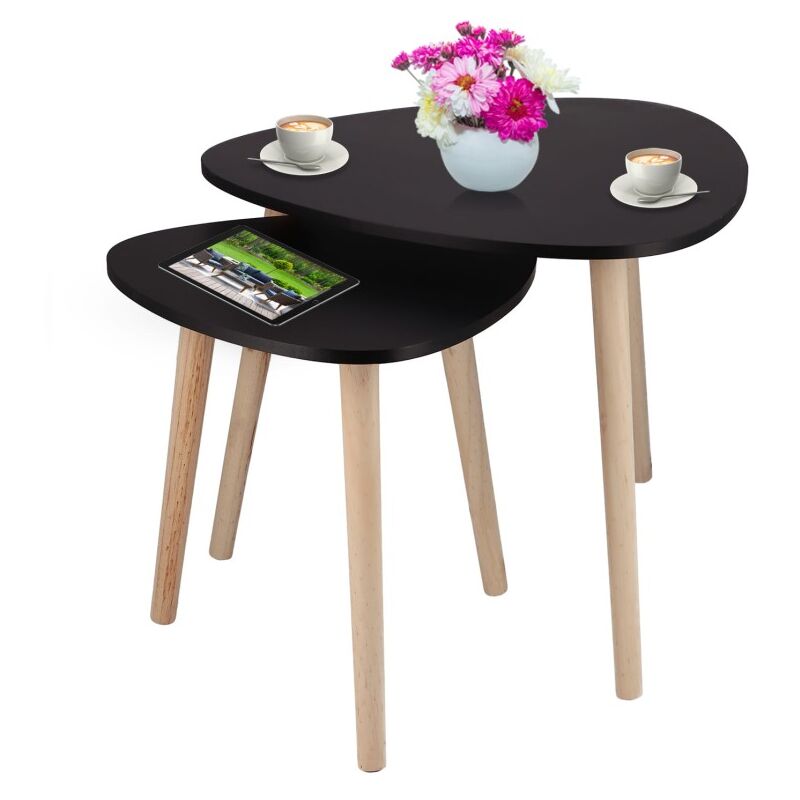 Ensemble de tables basses noires