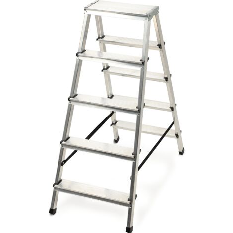 Escalera doble de aluminio KADAX, equipada con peldaños antideslizantes y diseño plegable para fácil almacenamiento y transporte (5 peldaños)