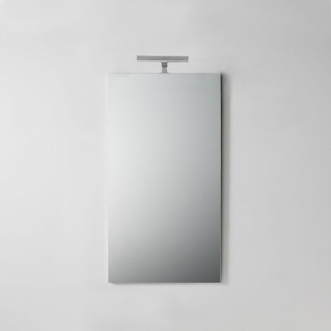 Espejo de baño simple 45 x 90 cm con luz.