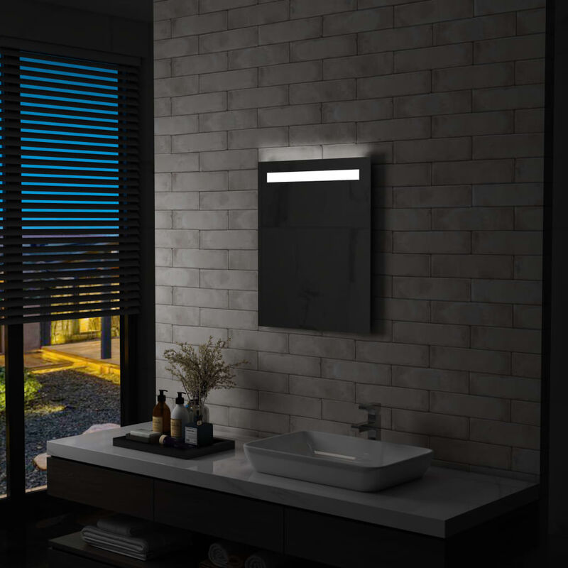 

Espejo de pared de baño con LED 50x60 cm