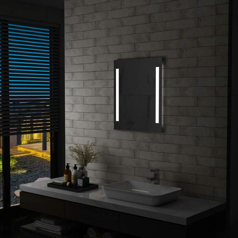 

Espejo de pared de baño con LED y estante 50x70 cm