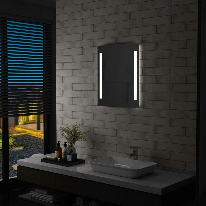 

Espejo de pared de baño con LED 50x60 cm - Plateado