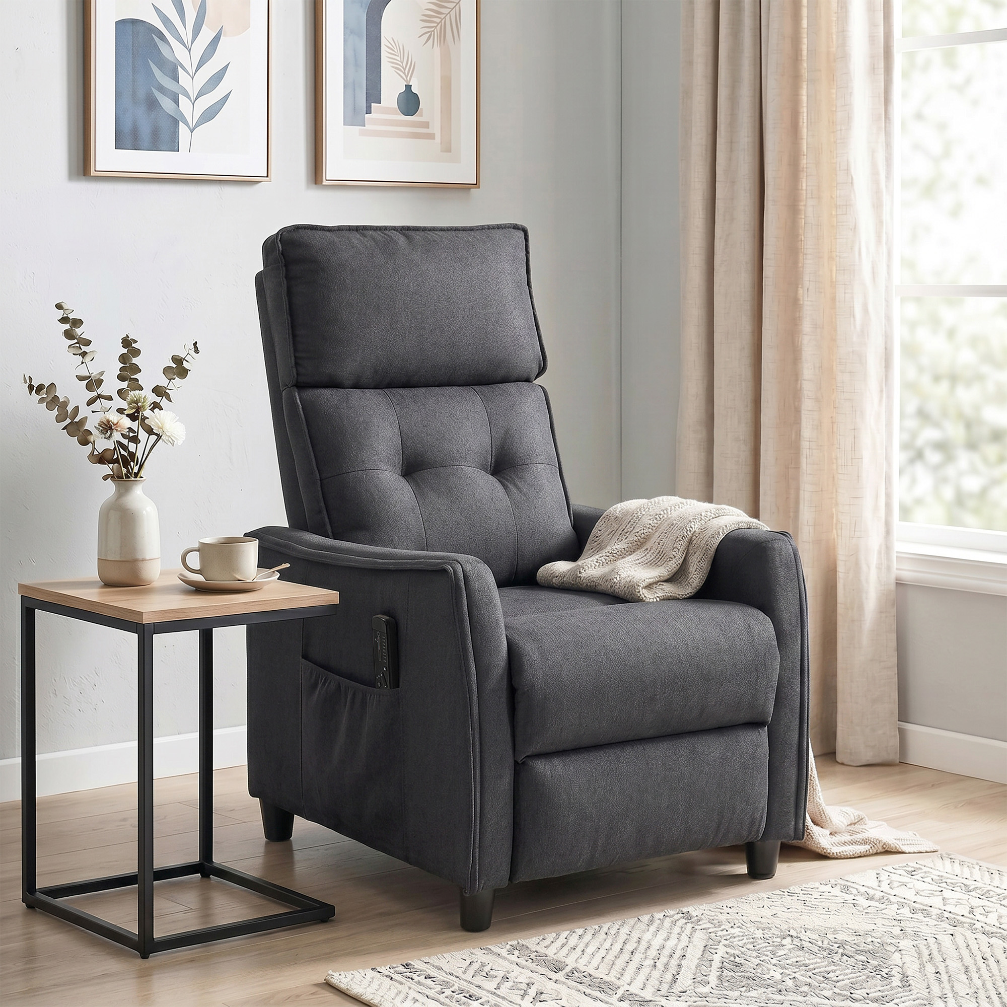 Fauteuil gris foncé