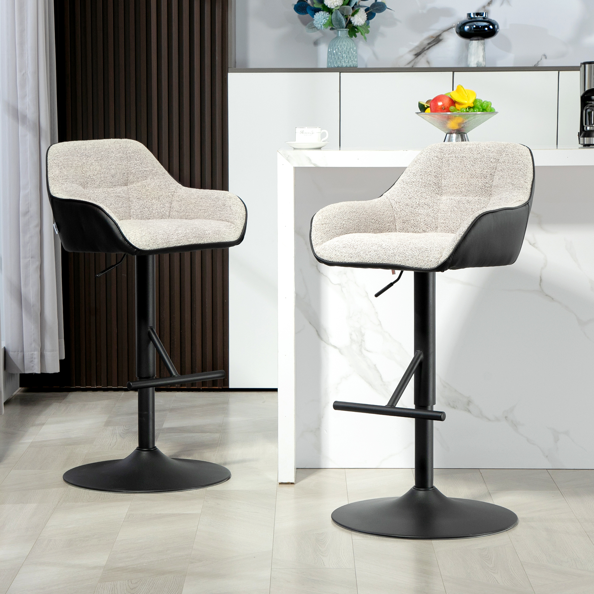 Hauteur réglable et assise pivotante