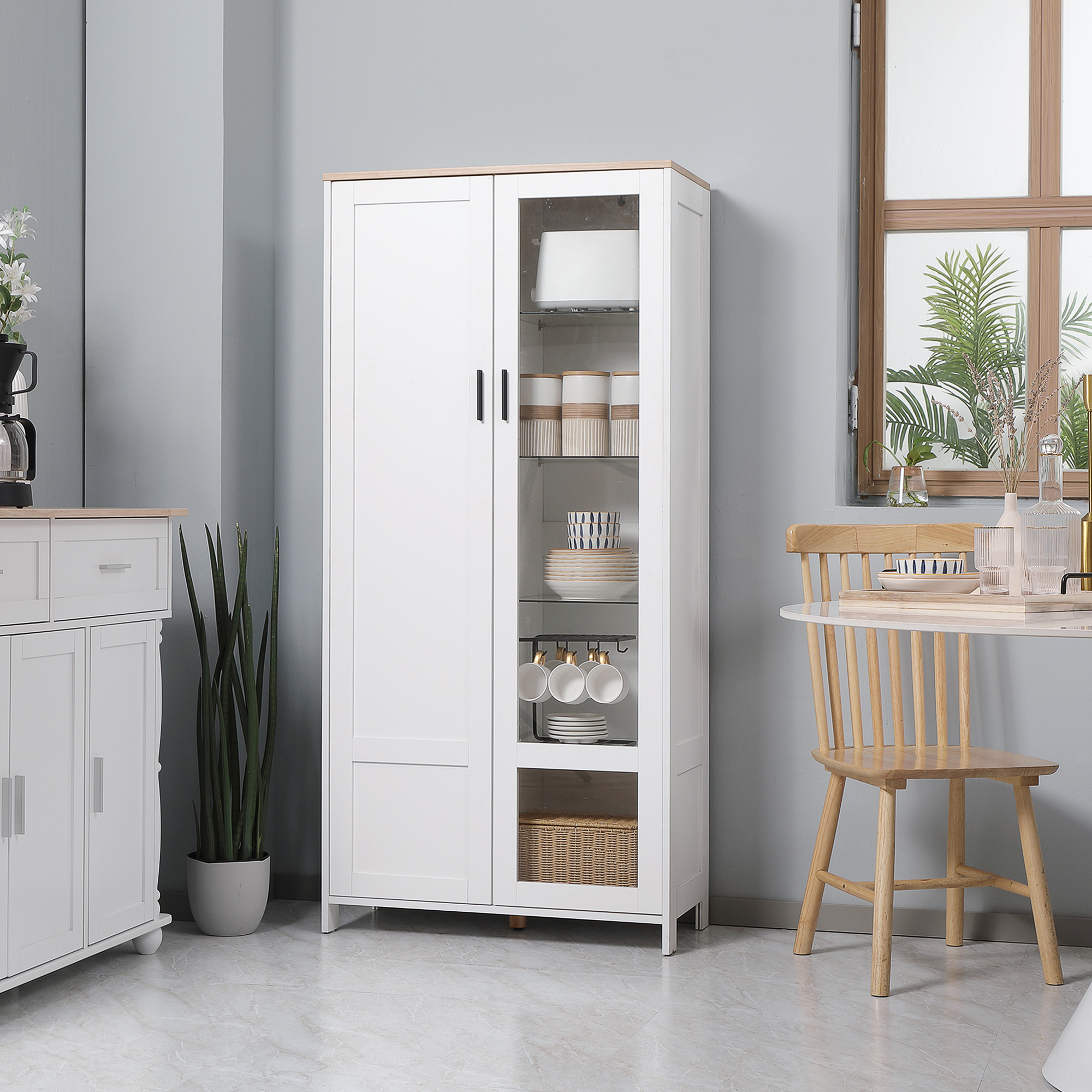 Mobile da cucina Irovami - dettaglio ante e ripiani