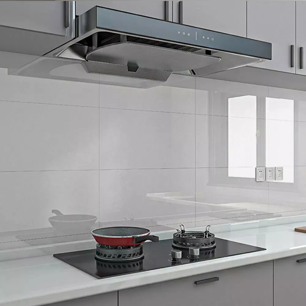 Application sur mur de cuisine