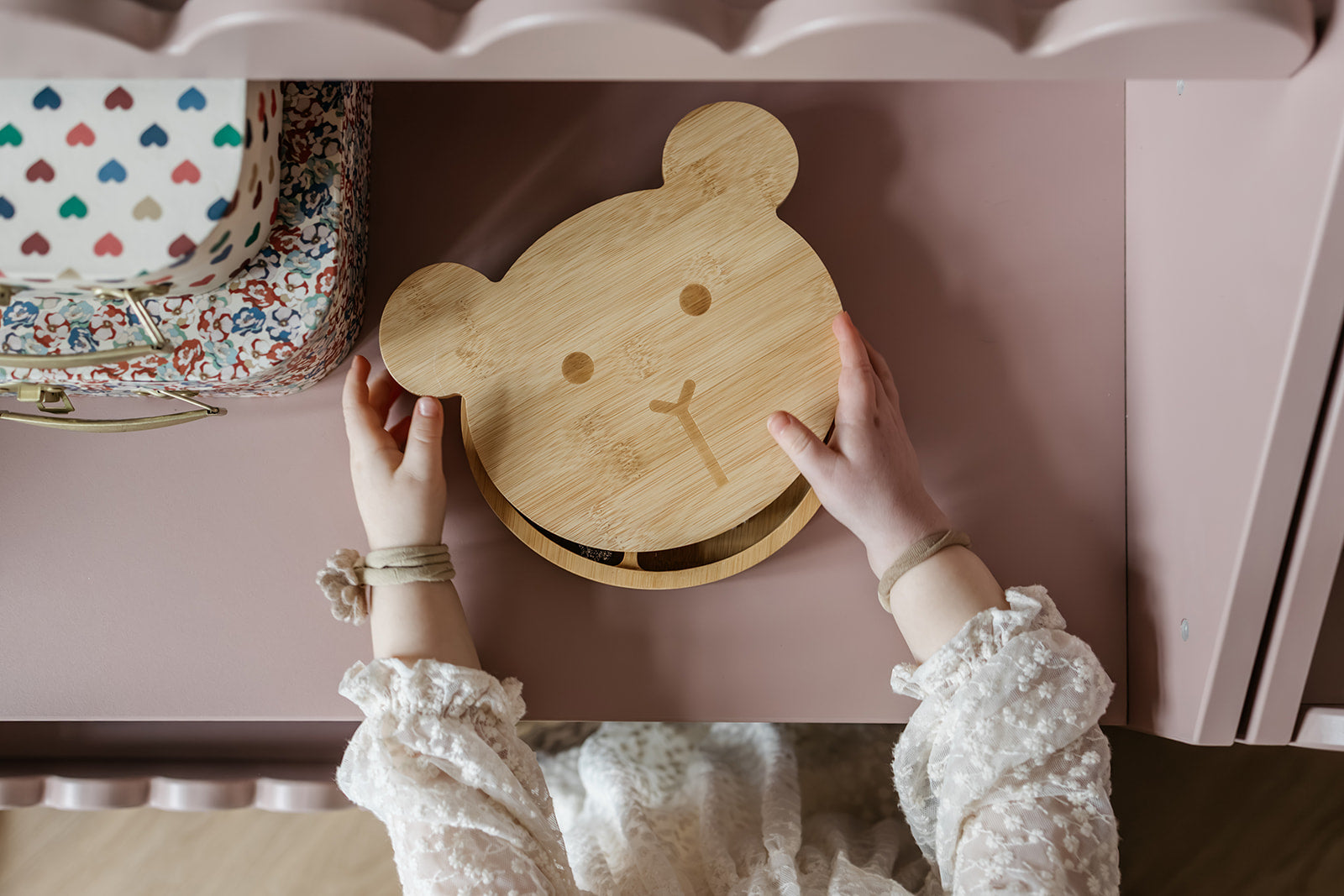 Bureau enfant rose vintage