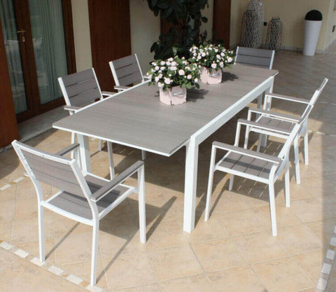 Sedia poltrona impilabile da esterno in alluminio con seduta e