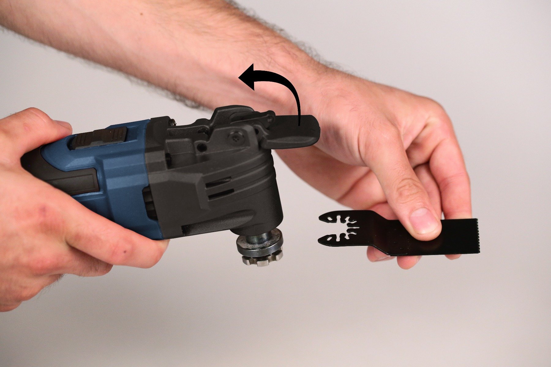 FERM OTM1007 Multiutensile - Oscillante - 300W - Incl. Valigetta E 7 Accessori -Makitae Outlet AAHKMJXYDAFdJAOAIMEbOAch33AdukmN70dmBUW84T W2wtCflcMmpoNaui8oc3Y8u2rpWDVtKFEyRitYQSnc9ZRvMyNLFzYKfHz9YyUknJN MZrJLLAoKk561a1RL4GmB4=