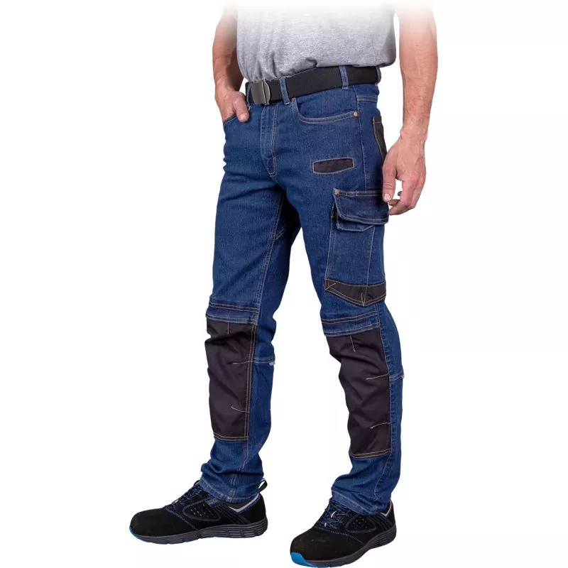 Pantaloni in denim con spazio per ginocchiere