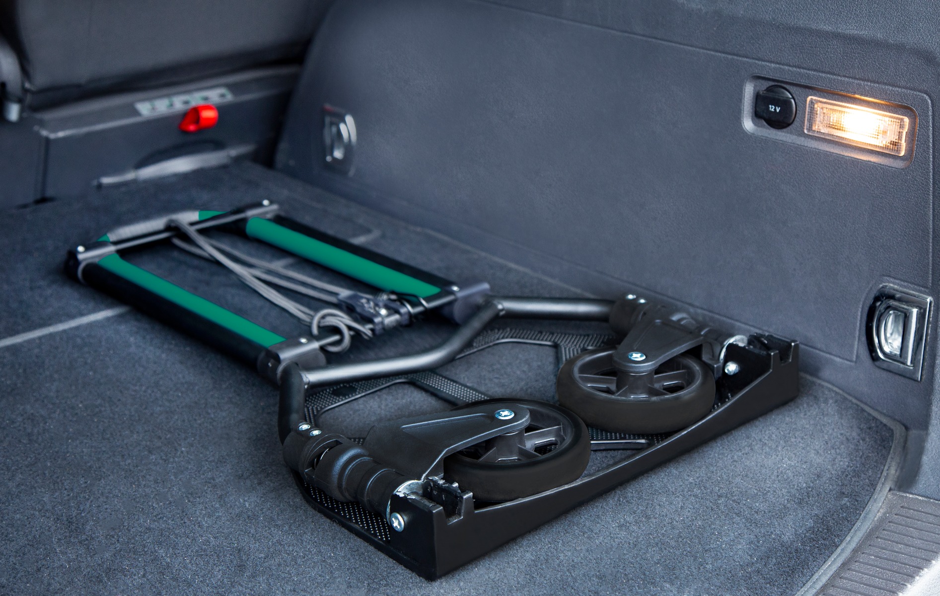 VONROC TT501XX Carrello di trasporto pieghevole. Piattaforma di trasporto con antiscivolo - Max. capacità di carico 80 kg. - Include corda 1,5m