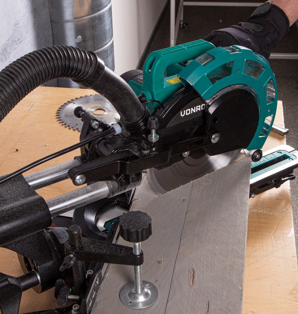 VONROC MS804AA Lama universale 254x30mm per troncatrice e sega da tavolo - 80 denti