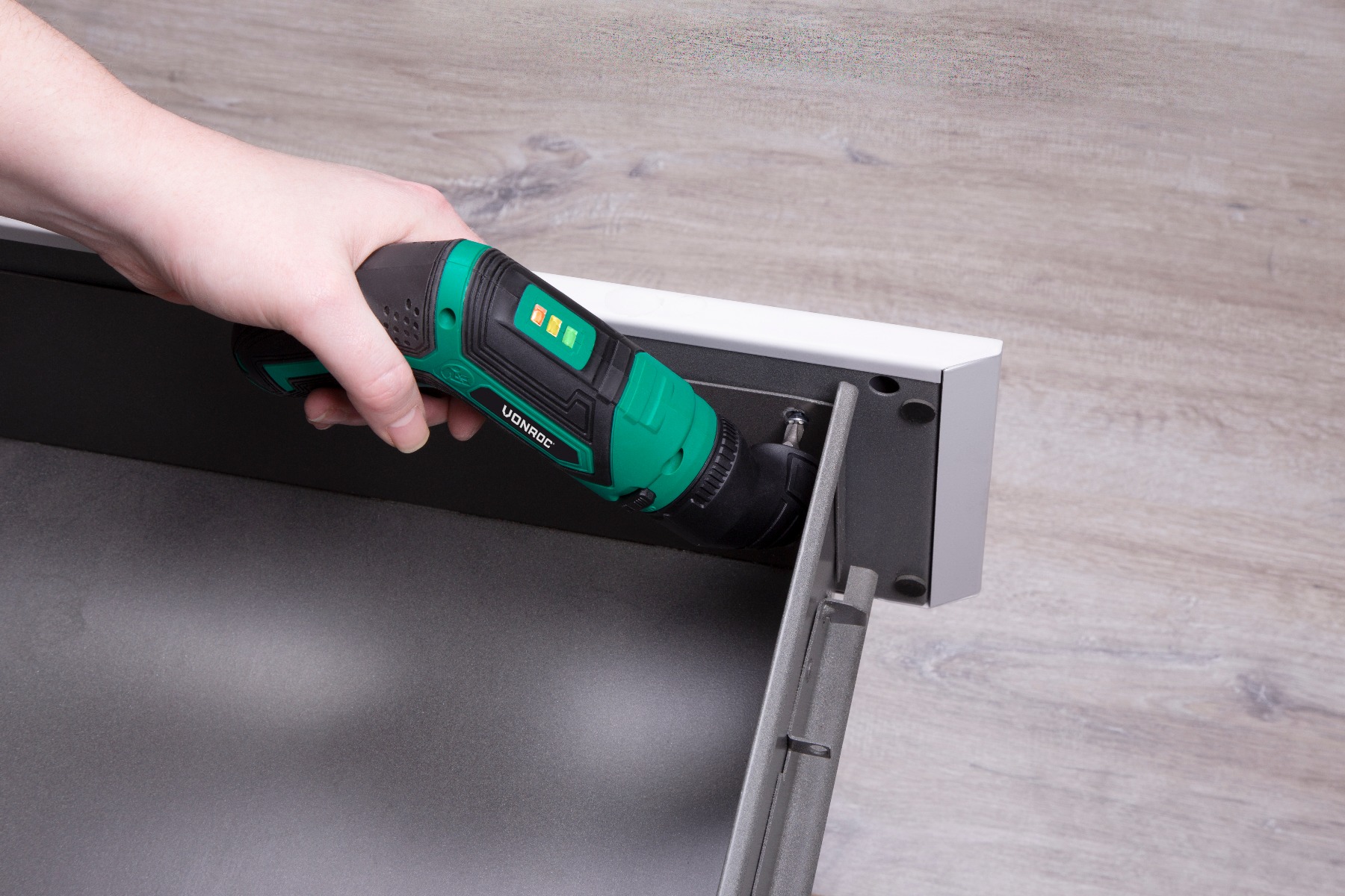 Avvitatore a batteria ioni di litio 4V VONROC