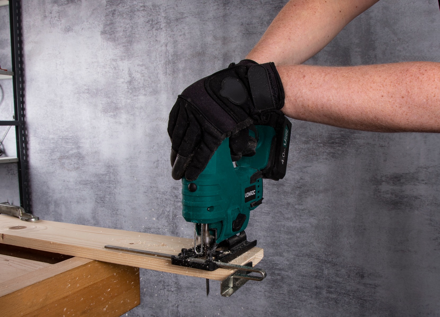 VONROC JS501DC Seghetto alternativo a batteria 20V. Batteria e caricatore non inclusi