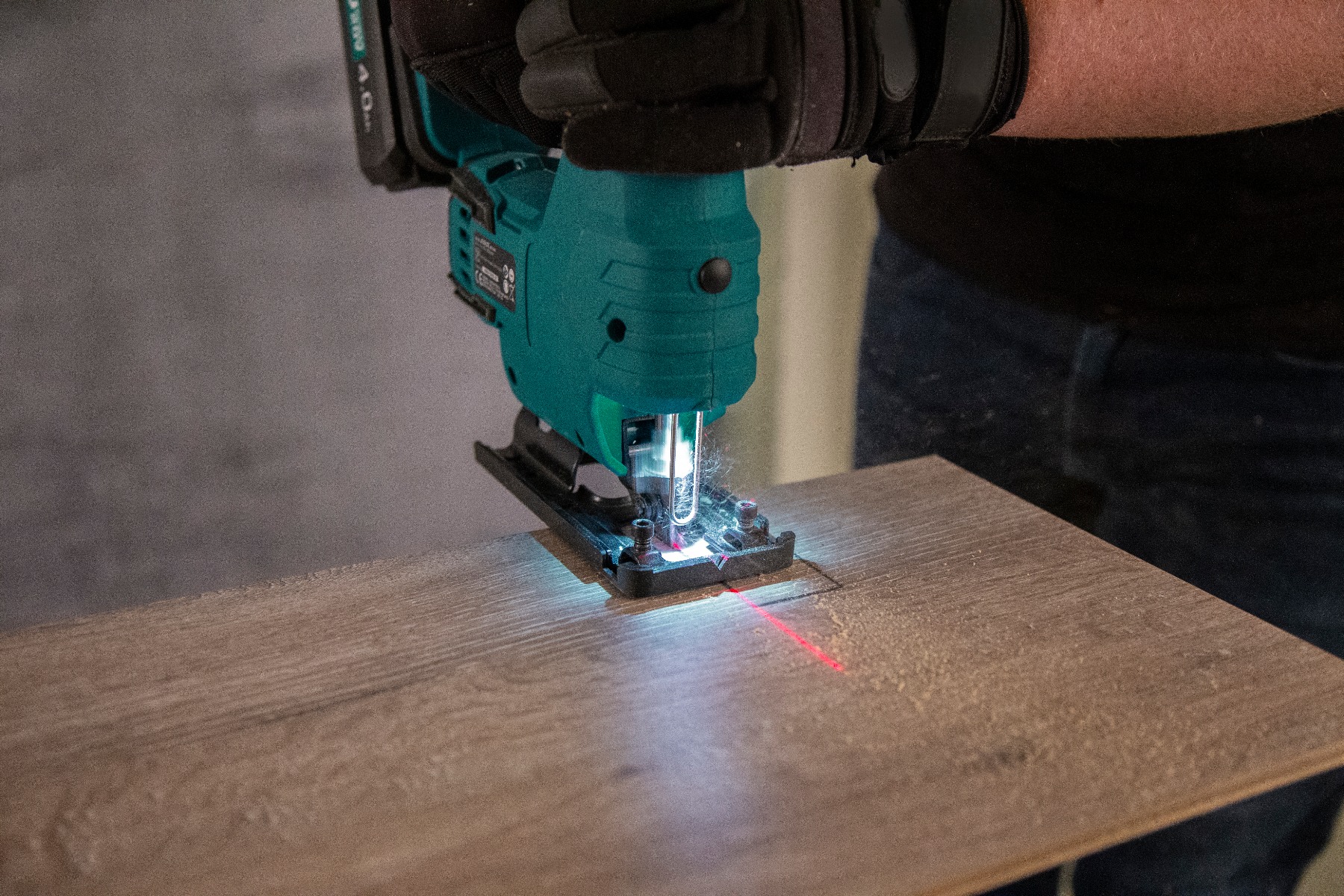 VONROC JS501DC Seghetto alternativo a batteria 20V. Batteria e caricatore non inclusi