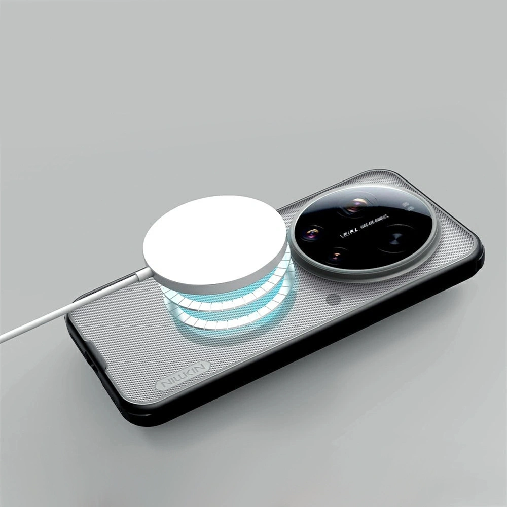 Custodia fumé per Xiaomi 17 Ultra, Nillkin Super Frosted Shield Pro, nera