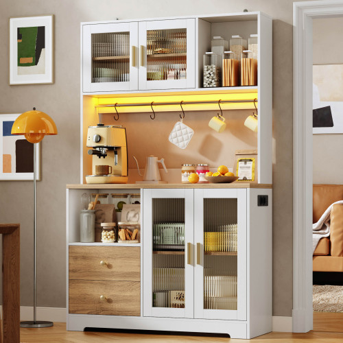 Meuble de cuisine haut avec vitrines et rangements