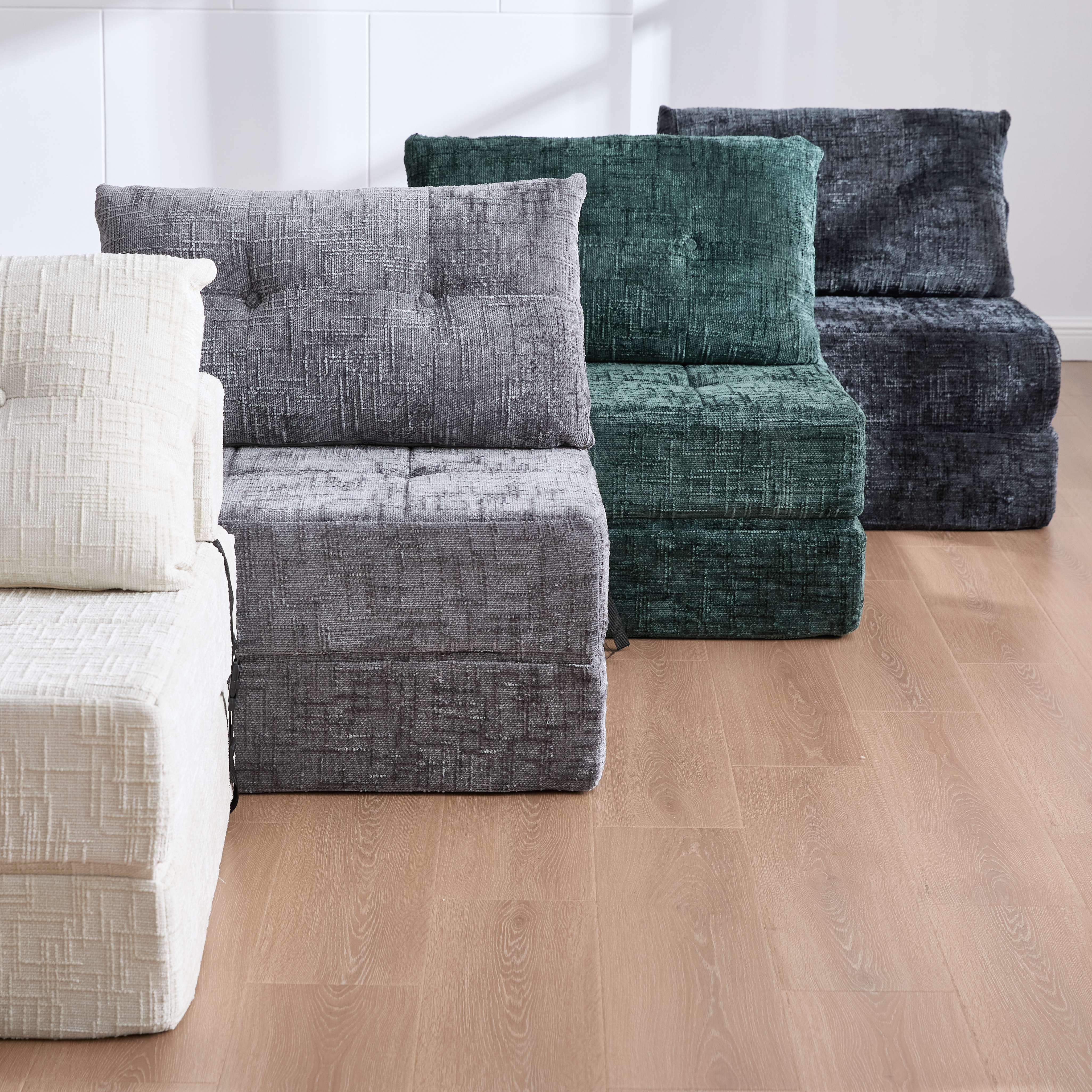 Klappbares Schlafsofa, Schlafsofa mit Kissen, falt