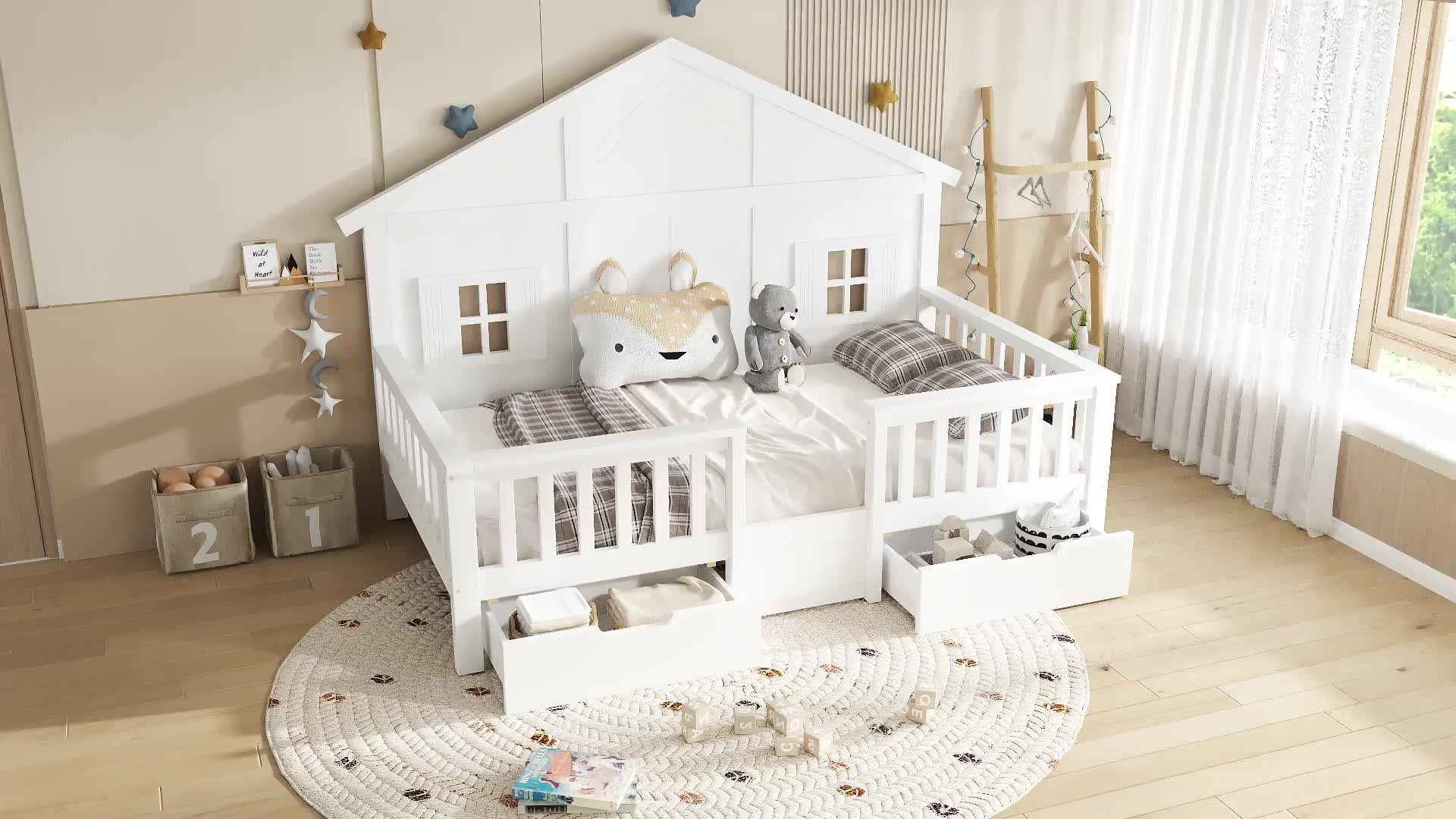 Lit blanc dans une chambre d'enfant d¨¦cor¨¦e