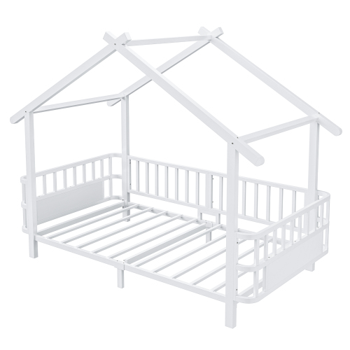 Barrières latérales semi-ouvertes du lit enfant maison