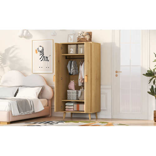 Détails de l'armoire avec rangement intérieur
