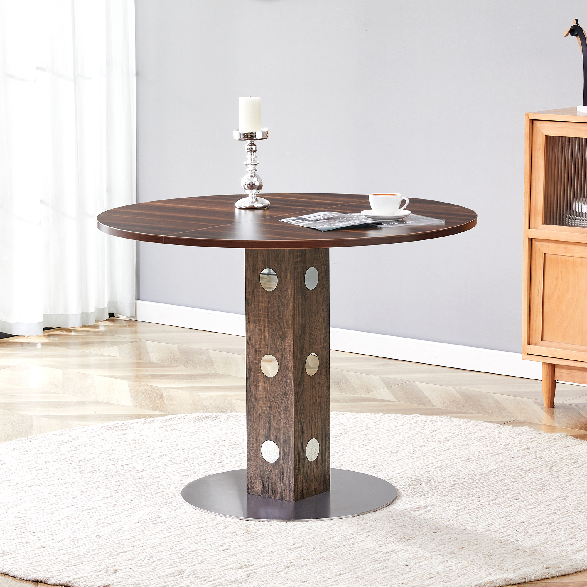 Détail du table à manger