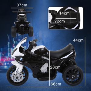 Trois roues larges pour la stabilité