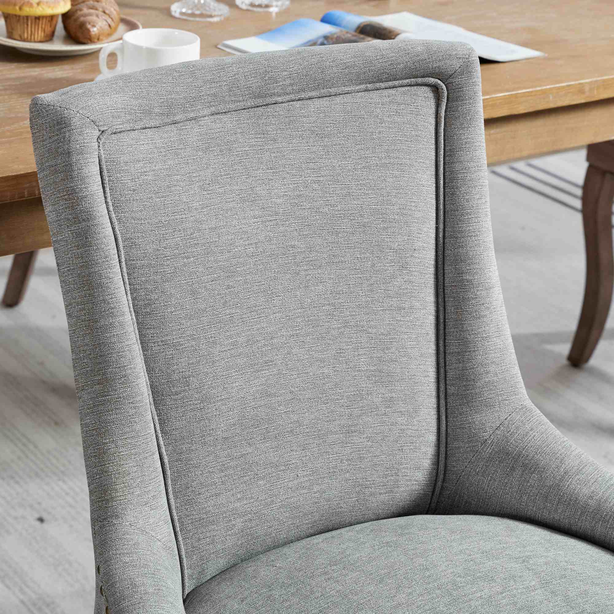 Présentation du chaise de salle à manger