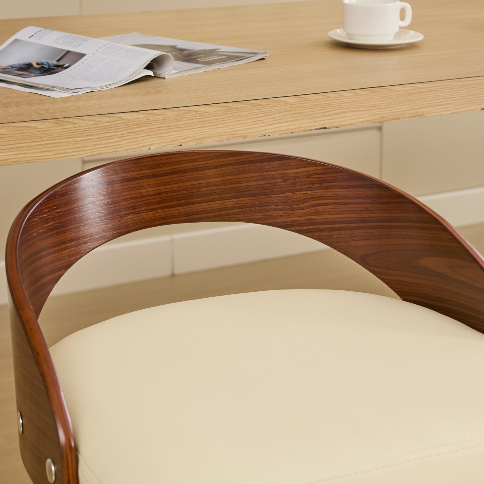 Présentation du tabouret de bar