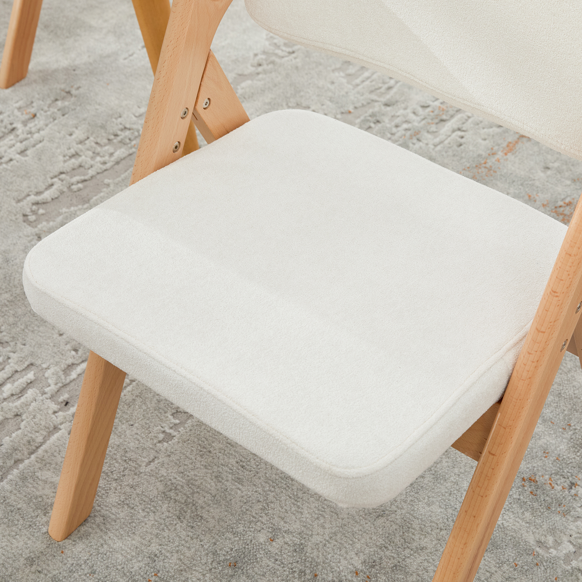 Chaise pliante en bois avec assise rembourrée, mousse haute élasticité, dossier épaissi, housse amovible lavable, tissu lin respirant, pour extérieur, fêtes et salle à manger, gain de place, confort et praticité - image 13