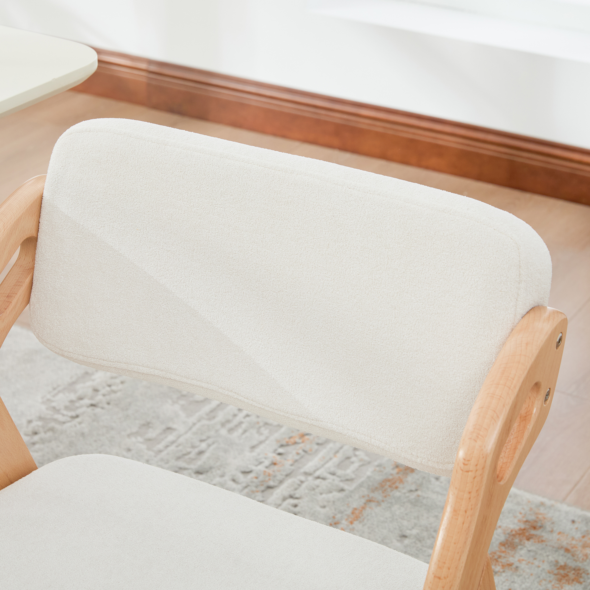 Chaise pliante en bois avec assise rembourrée, mousse haute élasticité, dossier épaissi, housse amovible lavable, tissu lin respirant, pour extérieur, fêtes et salle à manger, gain de place, confort et praticité - image 15