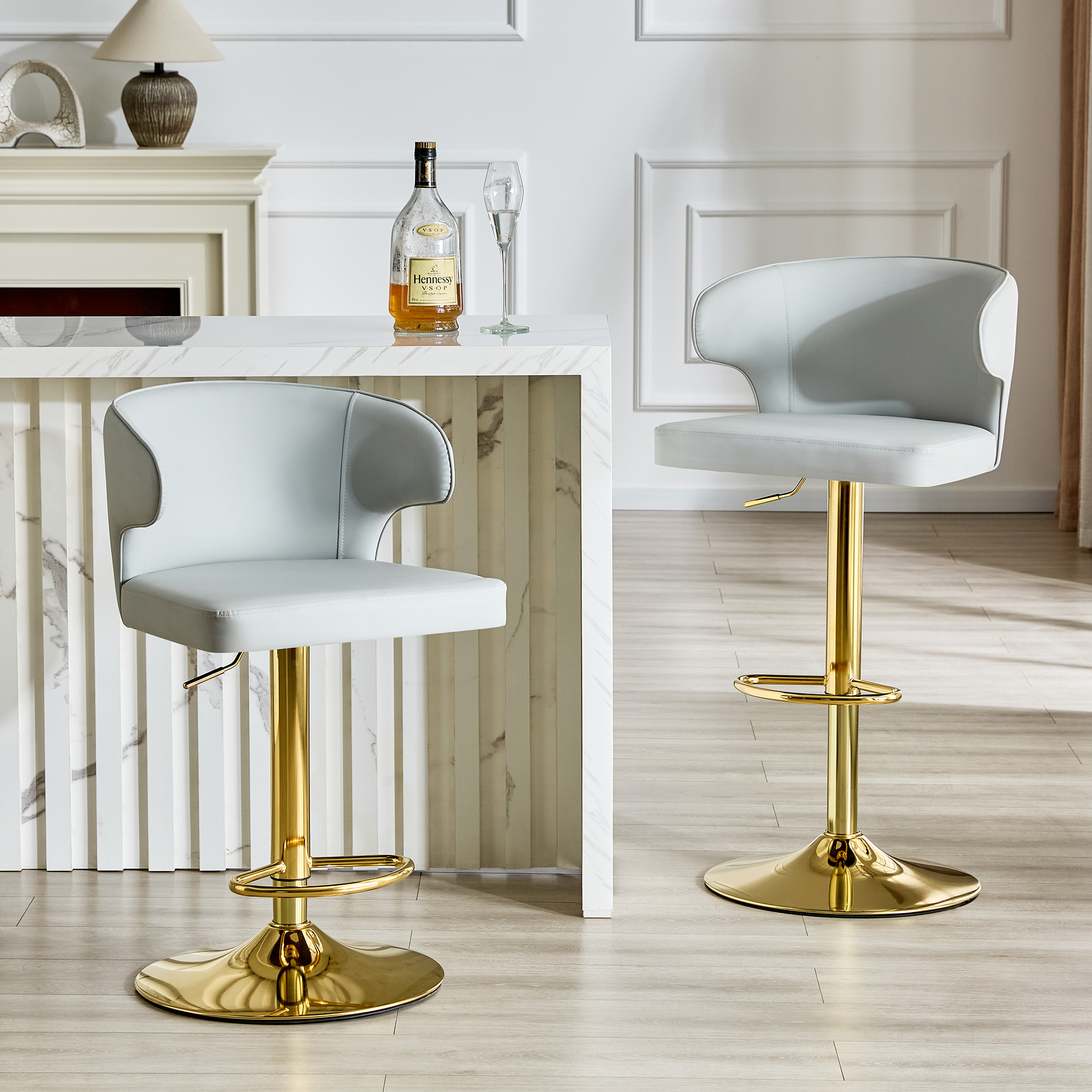 Tabouret de bar pivotant 360° réglable en hauteur - image 1