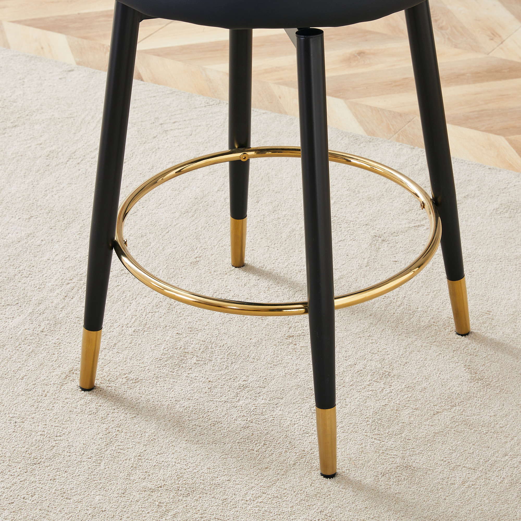 Tabouret de bar avec dossier ajouré unique, pieds métal avec accents dorés, design noir minimaliste, pour bar et cuisine, style contemporain, attire tous les regards, polyvalent, stabilité et élégance - image 17