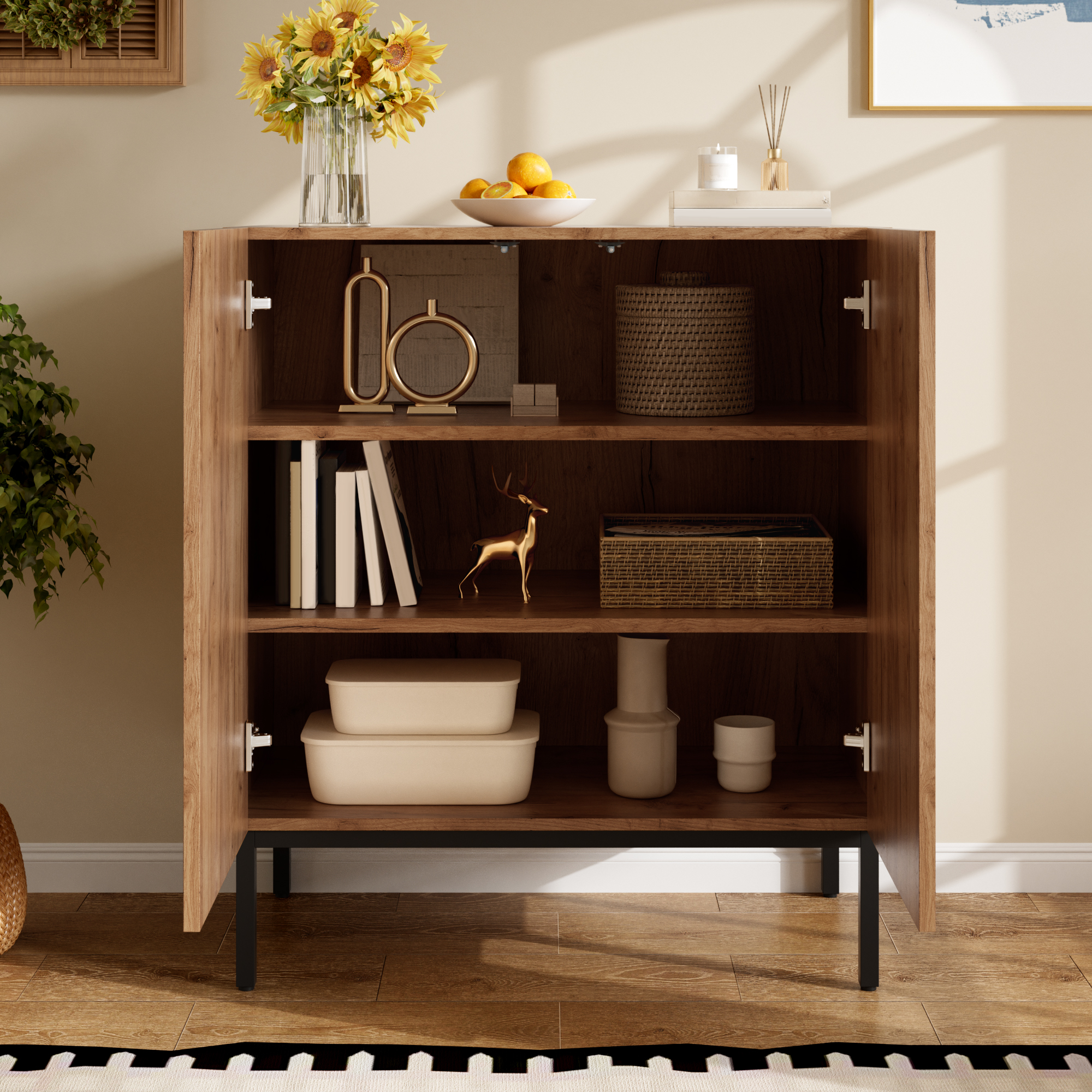 Détail du sideboard effet bois et cannage PE