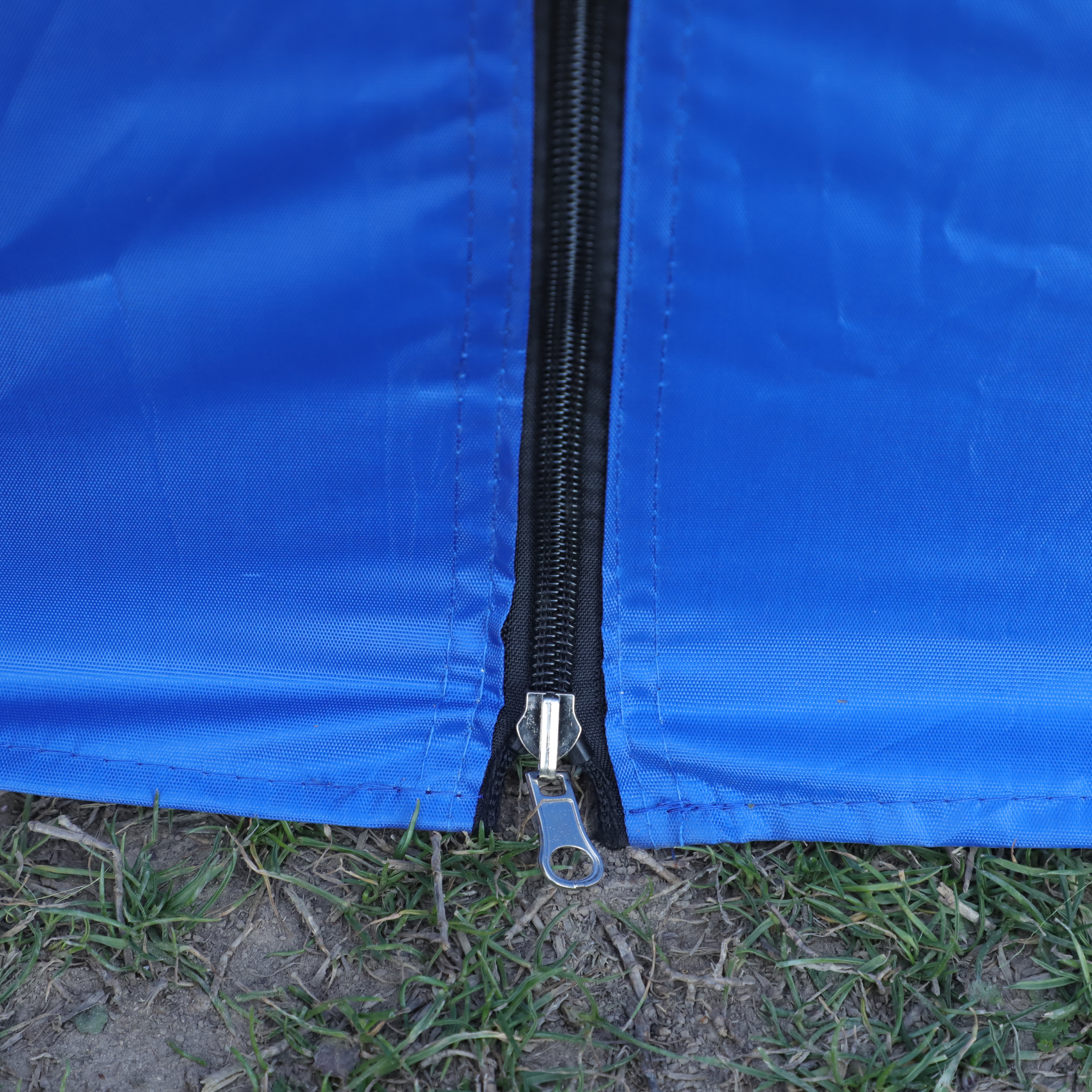 Cadre acier revêtu poudre anti‑rouille, 4 sacs à sable