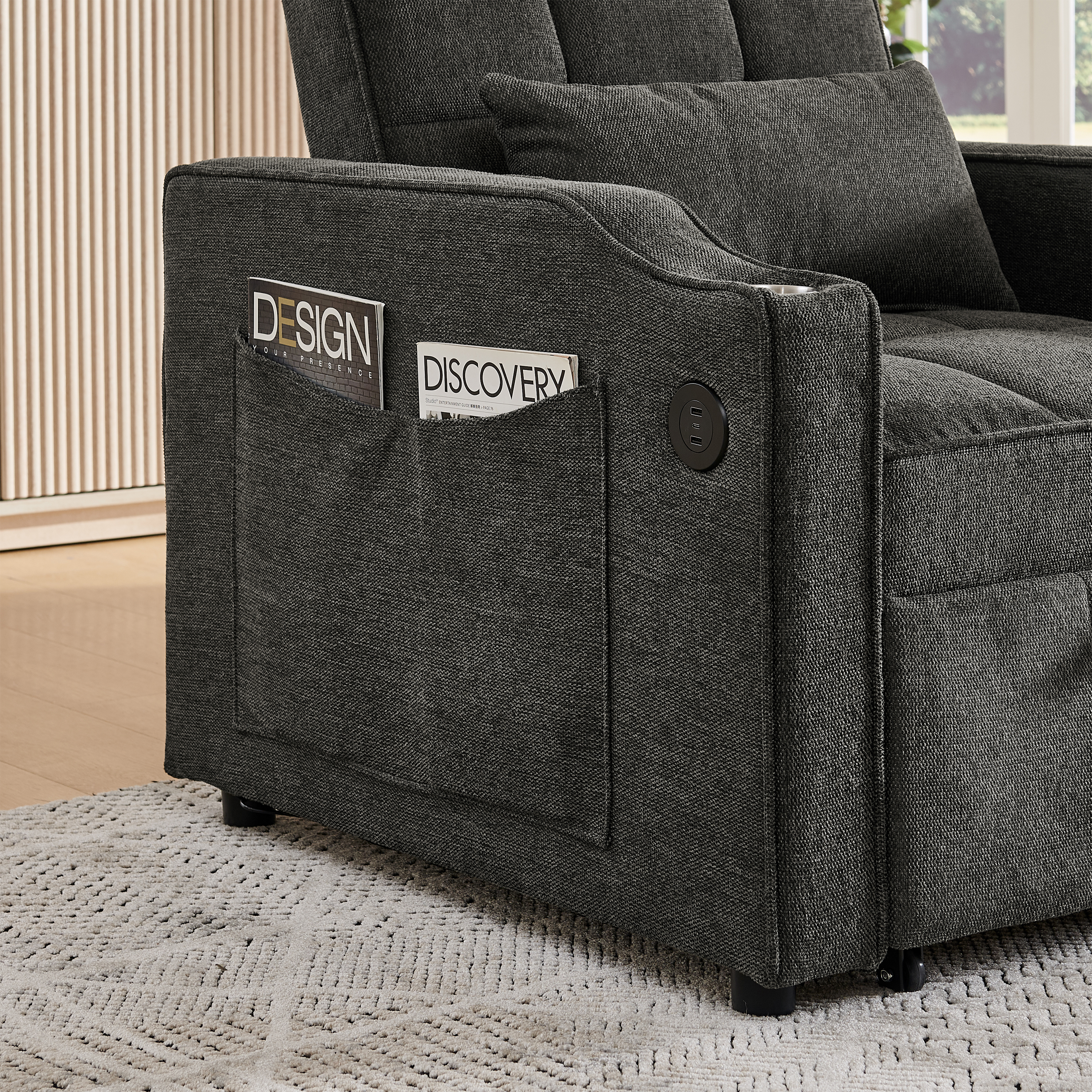 Fauteuil inclinable électrique avec USB et USB-C dans accoudoir, porte-gobelet acier inoxydable, poches latérales, montage rapide, pour salon et home cinéma, confort et technologie, massage et détente - image 1