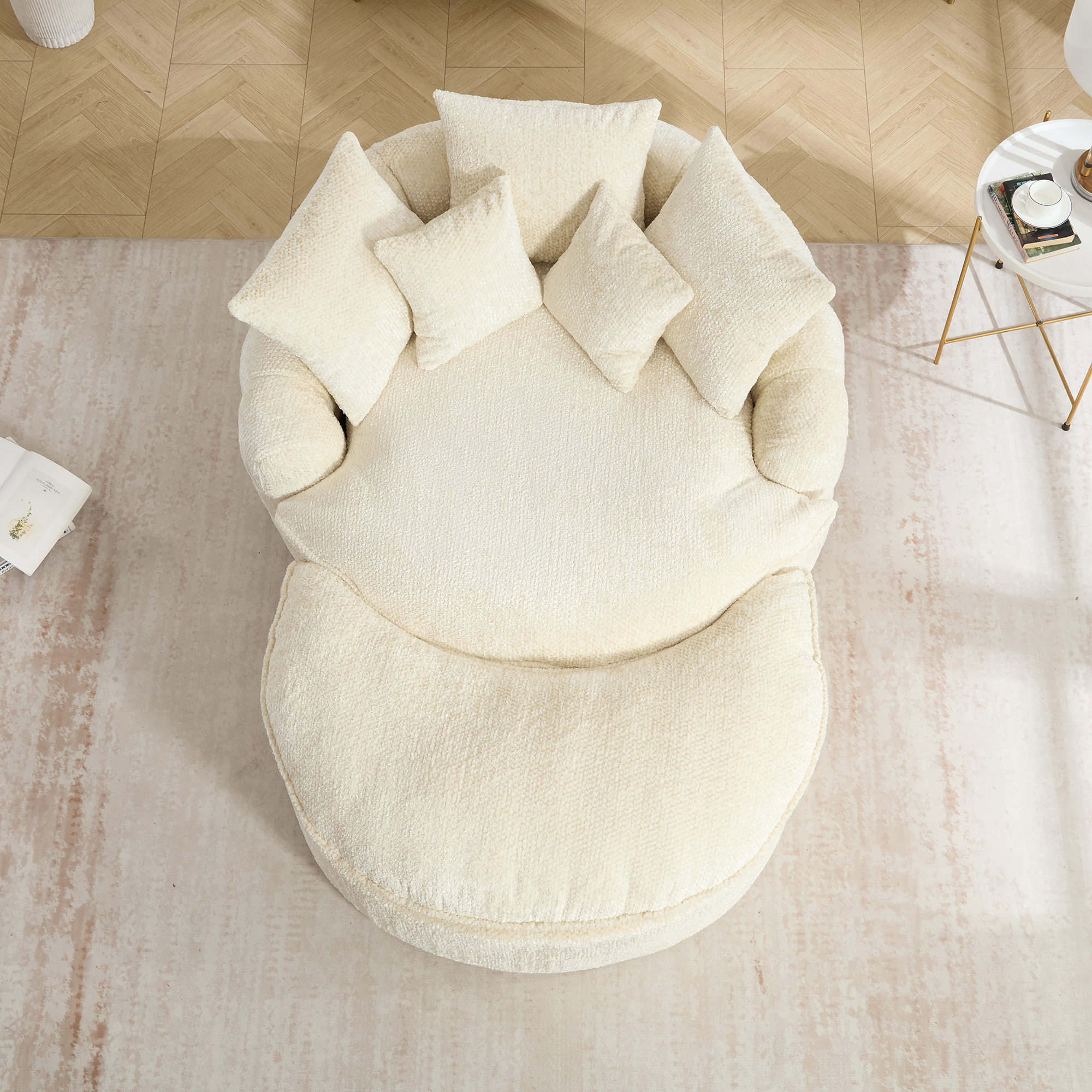 Détail fauteuil beige polyester