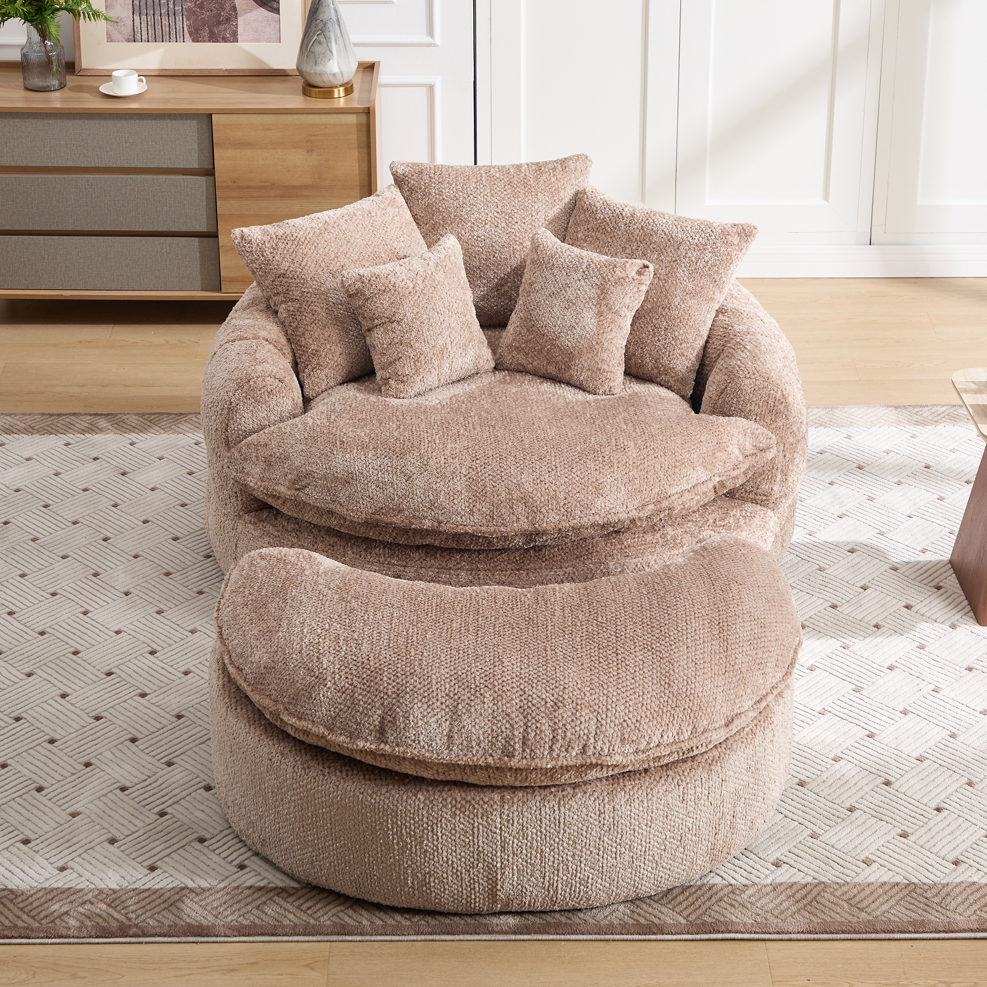 Détail fauteuil polyester marron