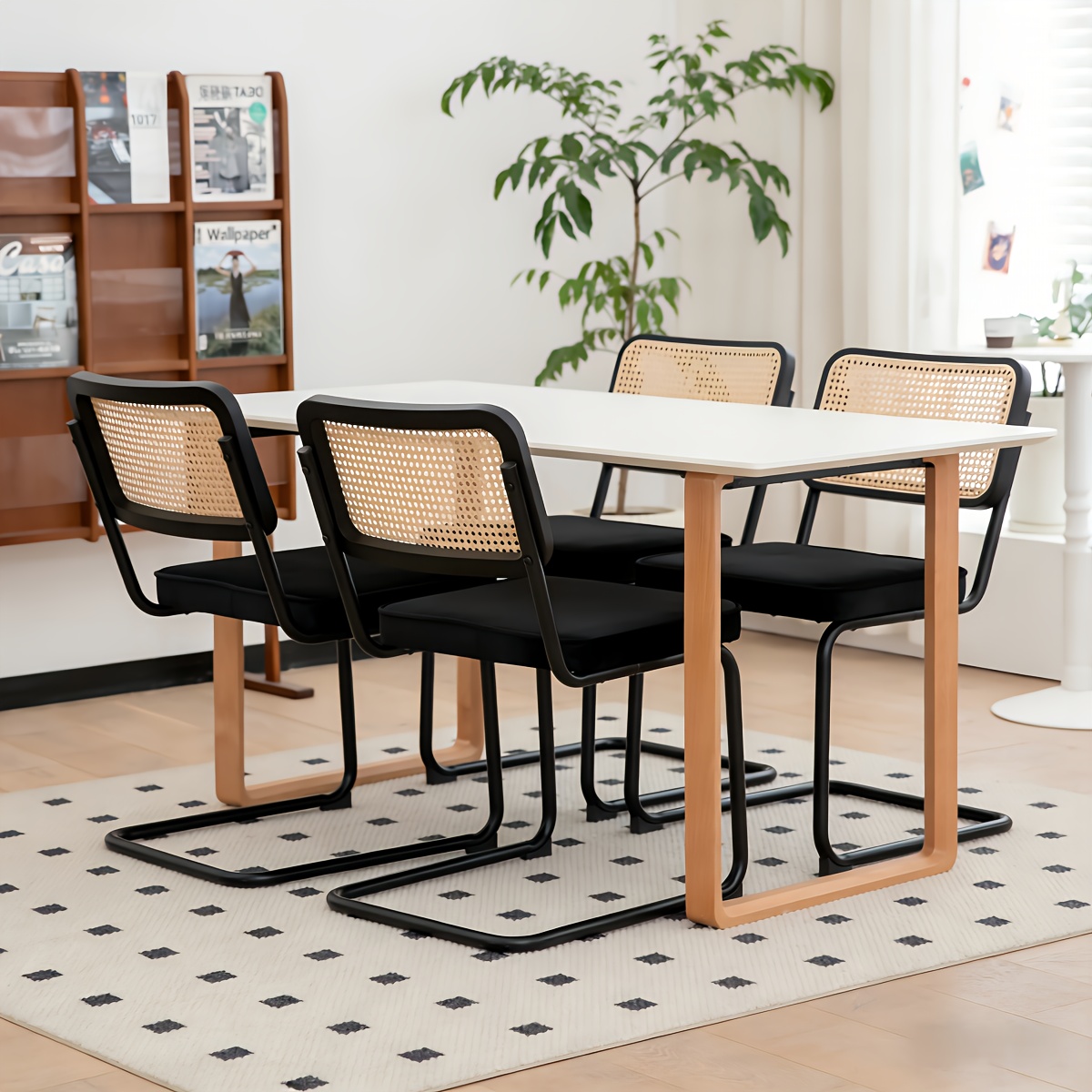 Vue principale du chaise de salle à manger