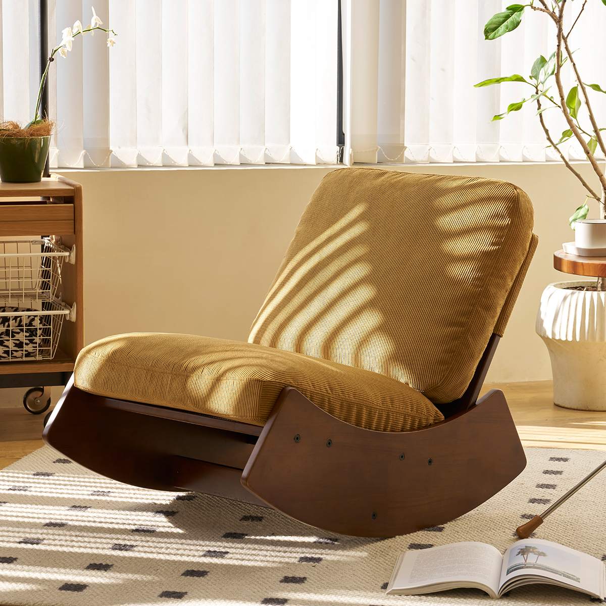 Comfortable Glider Rocking Chair, High-Quality Uph