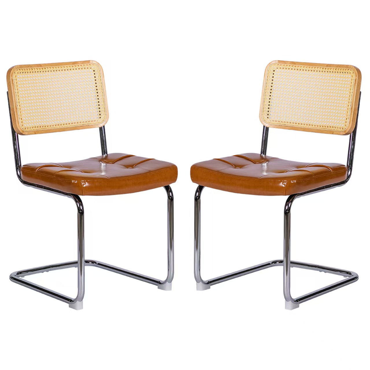 chaises empilables pour gain de place