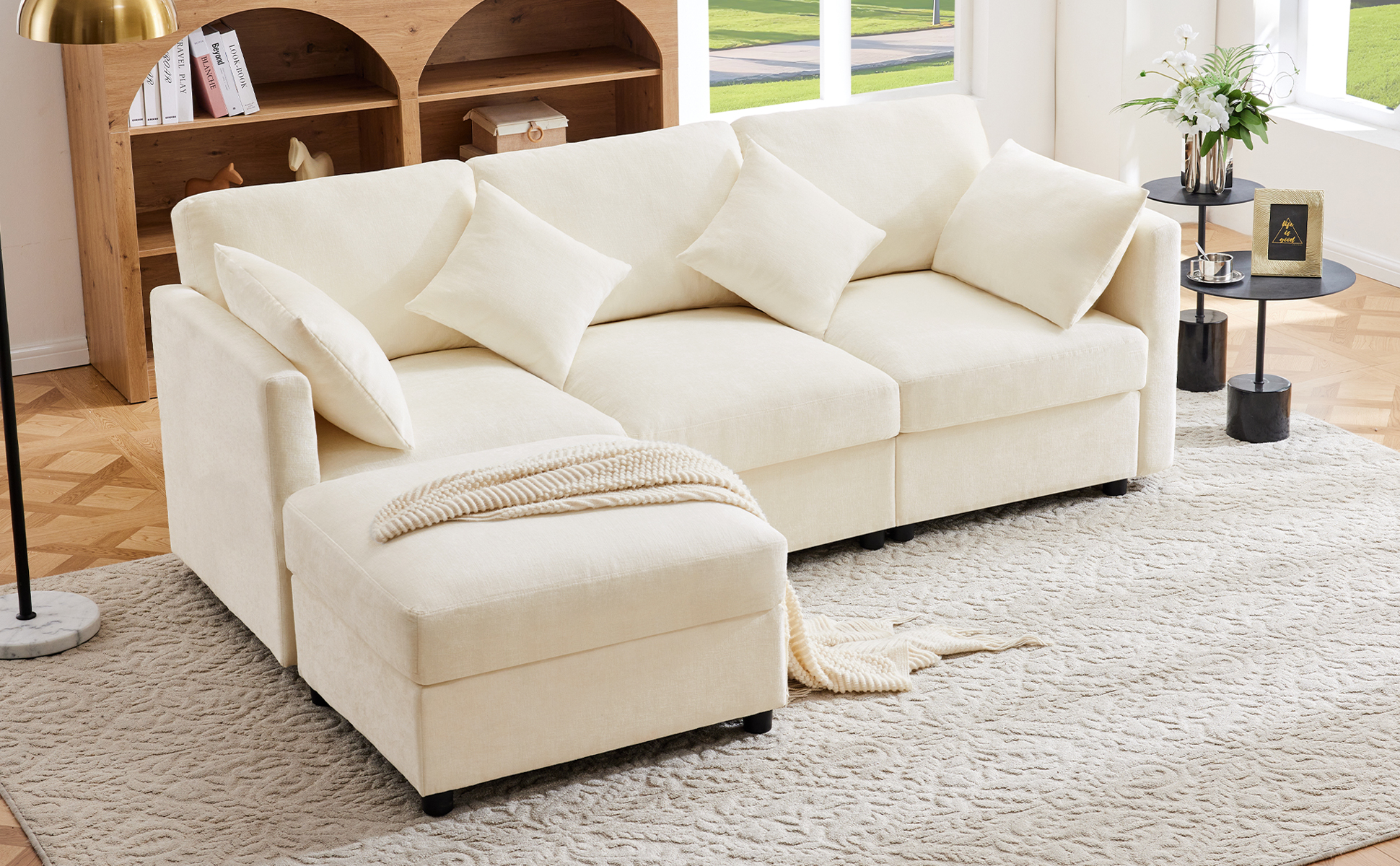 Canapé 3 places en chenille avec pouf mobile et accoudoirs réglables
